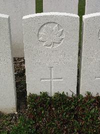Bailleul Communal Cemetery Extension (Nord) - Van Vatta, Walter